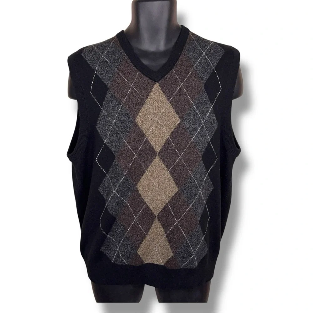 Large Vintage Geoffrey Beene Knit Sweater Vest Black Argyle Academia Vneck